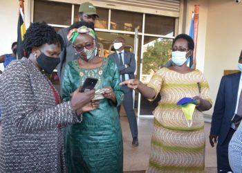 Health Ministry Reiterates Social Distancing As Distribution Of Masks Is Flagged Off