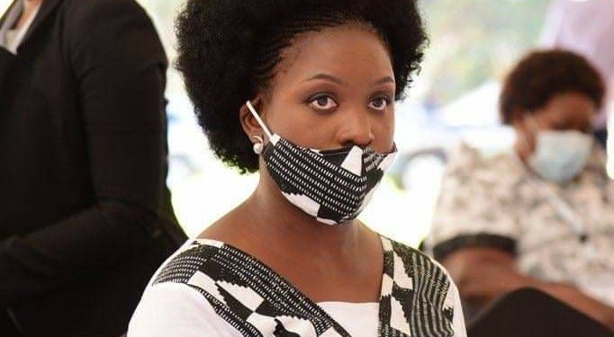 Police block Nancy Kalembe in Jinja city