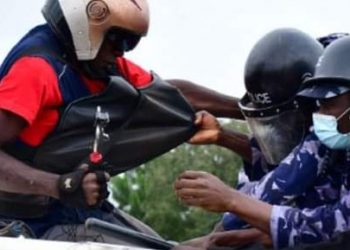 IGP Ochola: ‘Police will continue beating journalists’