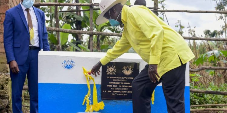 Museveni commissions Nkanka Water supply system in Kisoro