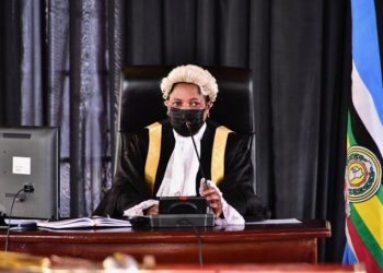 MPs given 560 iPads worth Shs 2 billion