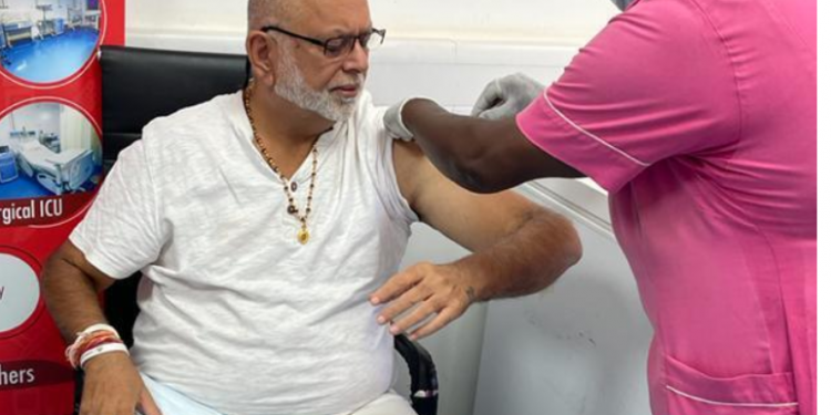 Dr Sudhir gets first Covid vaccine in show of leadership