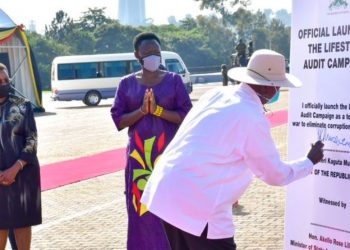 Museveni warns IGG Beti Kamya to “be careful” with her lifestyle audit on corrupt govt officials