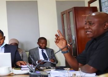 Ministers fail to appear to present strategy to curb fuel crisis￼