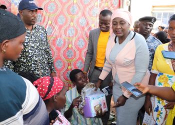 PHOTOS: Top Museveni Advisor Namyalo Delivers President’s Labour Day  Goodies To Namutumba Expectant Mothers